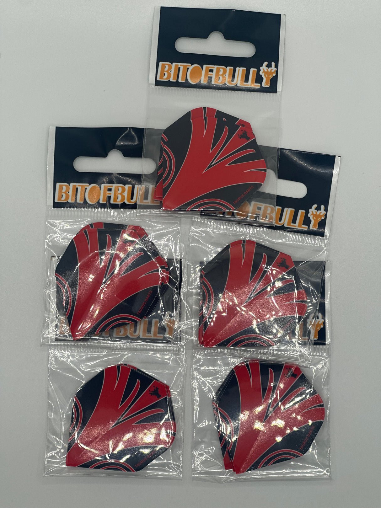 Taurus darts black and red standard shape dart flights