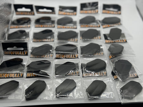 Black poly plain 75 micron slim shape dart flights