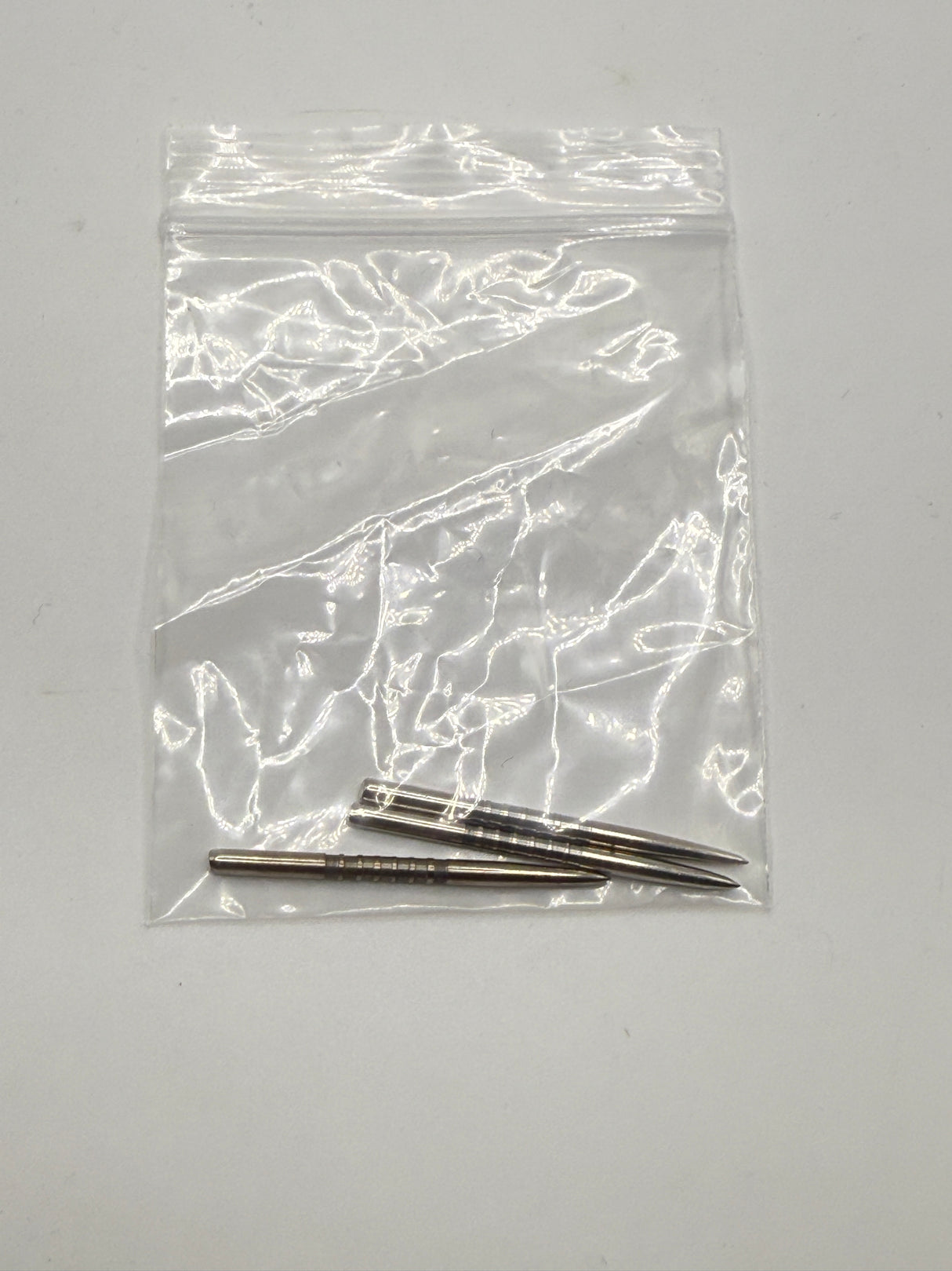 Taurus Silver finger grip dart points 38mm